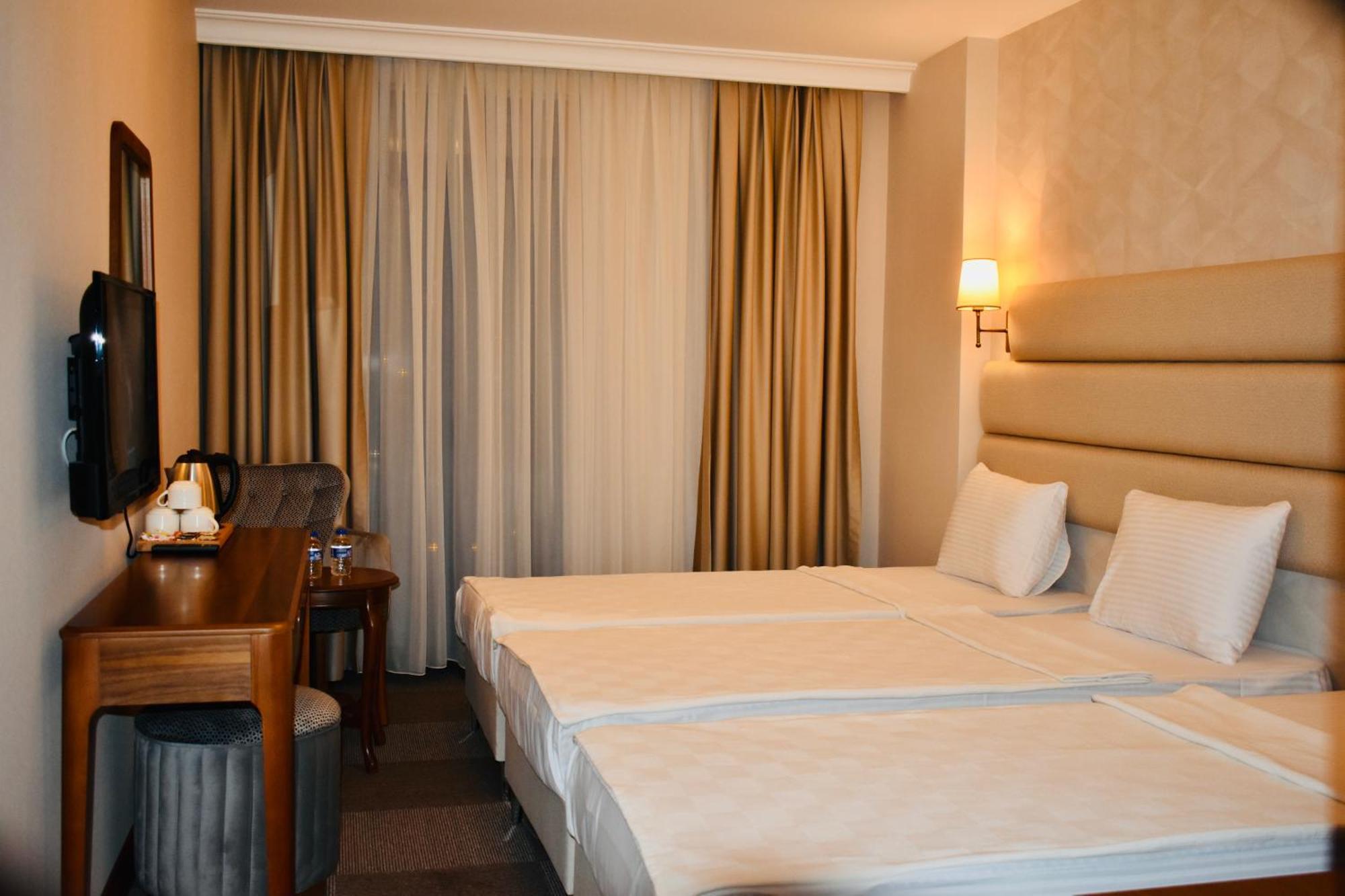 Istanbul Midpoint Hotel Exterior photo